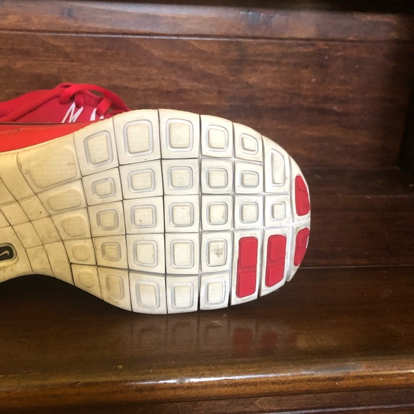 Nike Running shoes - Picture 2 of 5